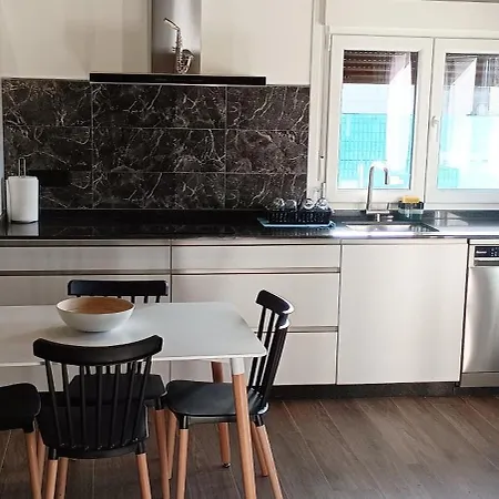 Semesterbostad Casa Da Brana Teo